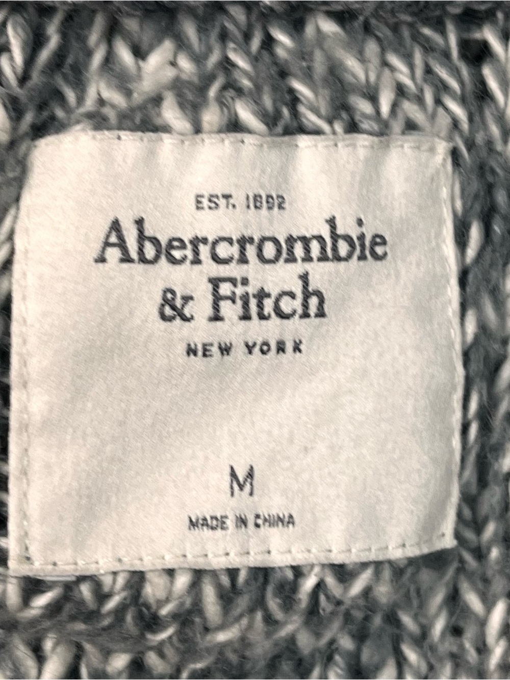 Abercrombie &‎ Fitch Marled Button knit Cardigan - Picture 4 of 7